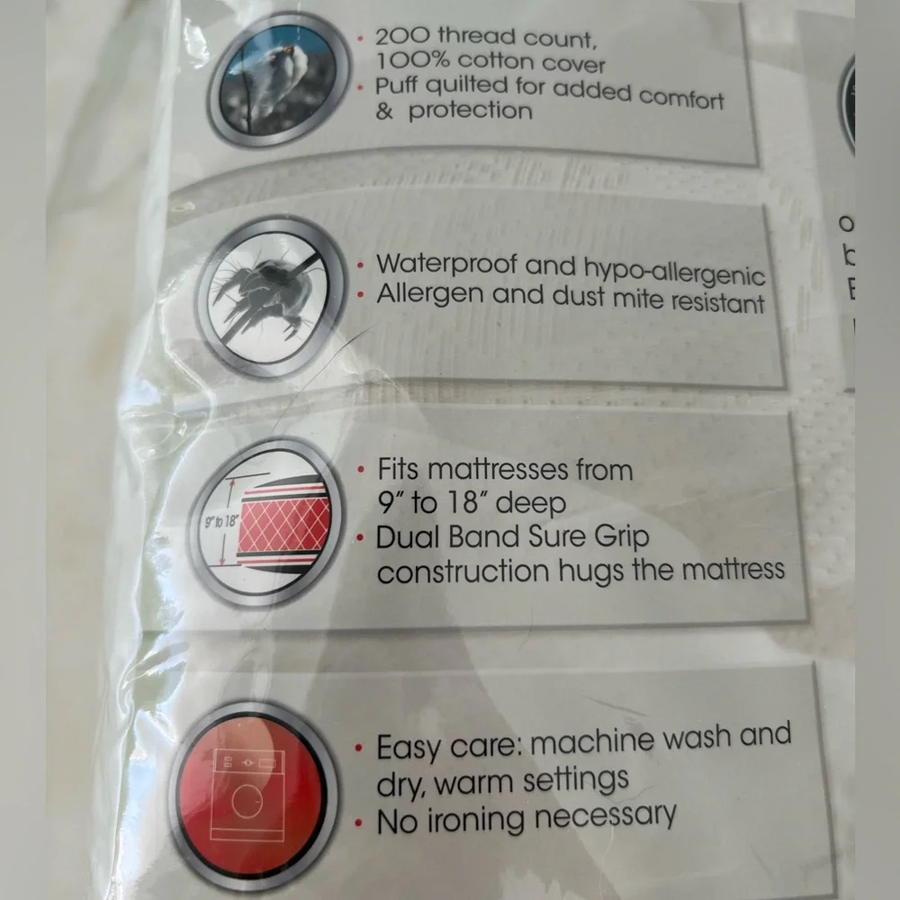 KING WHITE 200 TC MATTRESS PAD NEW!